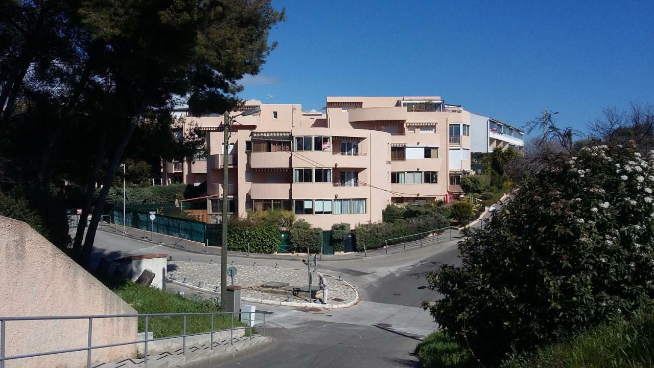 Bandol Studio المظهر الخارجي الصورة
