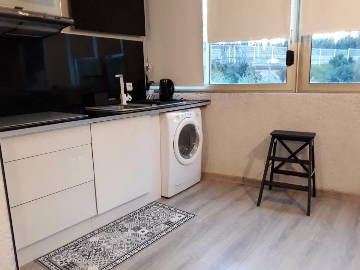 Bandol Studio المظهر الخارجي الصورة